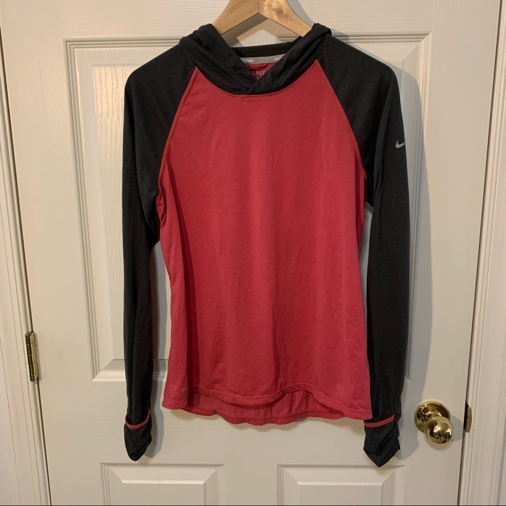 EUC Nike Dri-fit Softhand Hooded Long Sleeved Running Shirt